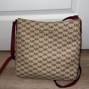 Michael Kors crosssbody
